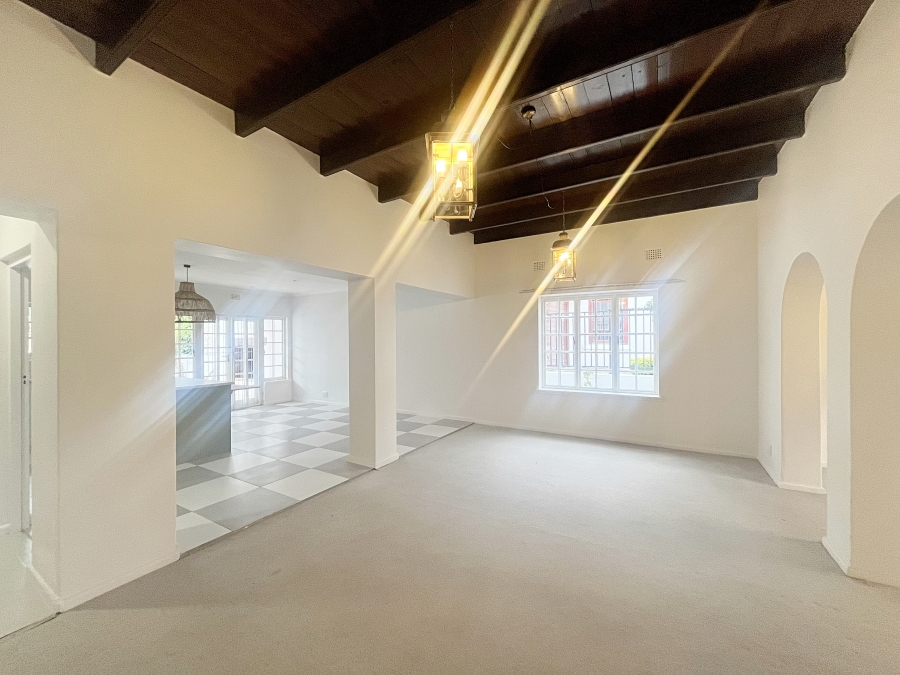 To Let 3 Bedroom Property for Rent in Lemoenkloof Western Cape